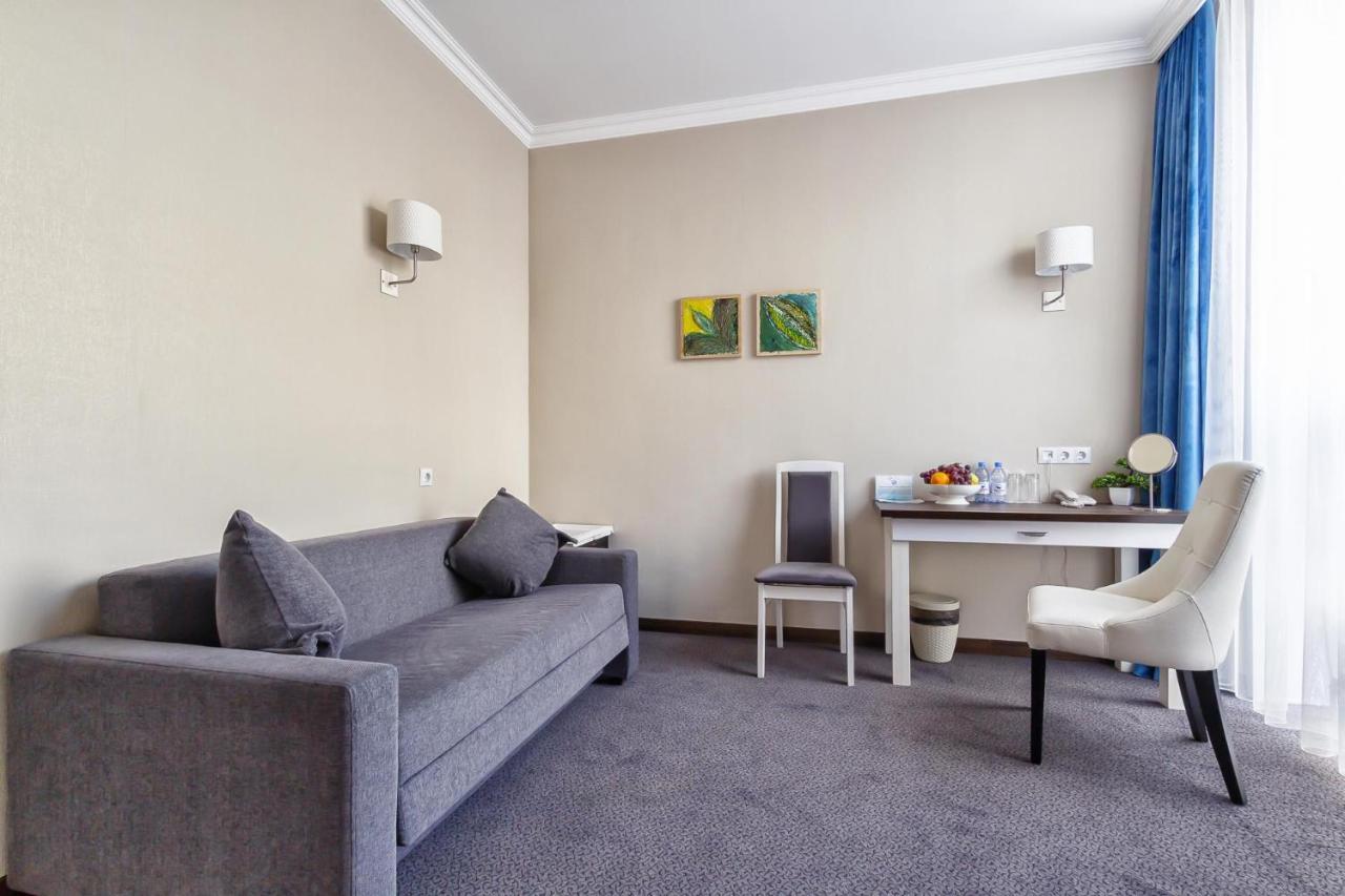 Aykun Hotel By Ag Hotels Group Astana Ngoại thất bức ảnh