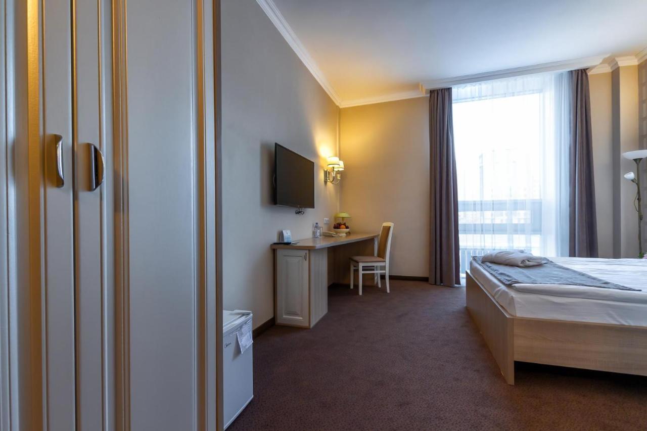 Aykun Hotel By Ag Hotels Group Astana Ngoại thất bức ảnh