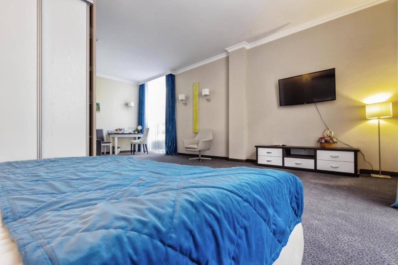 Aykun Hotel By Ag Hotels Group Astana Ngoại thất bức ảnh